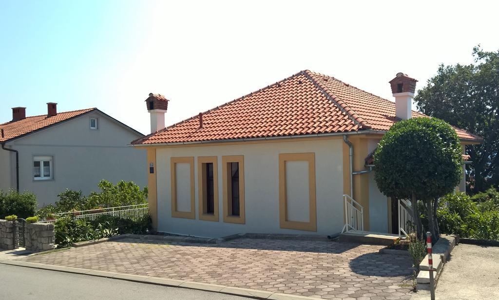 Apartments Balticadriatic Dramalj Bagian luar foto